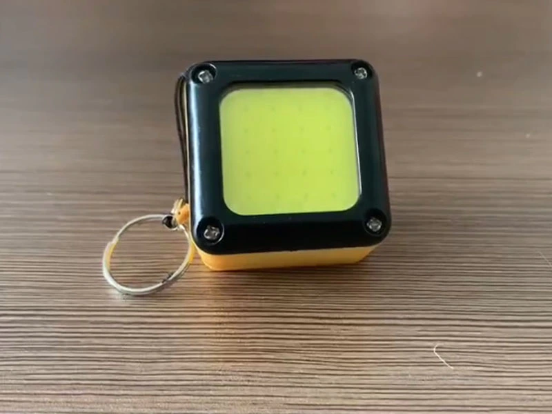 New cubic cob work light. Magnetic to easy work